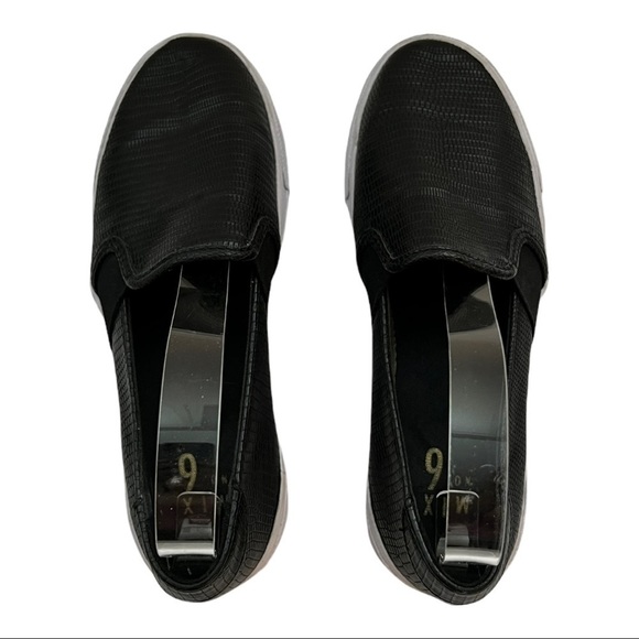 Mix No. 6 Gilley Black Slip Ons - Picture 7 of 11